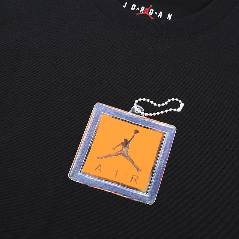 Мужская футболка Jordan Keychain Crew Tee (CV5157-010)  - цена, описание, фото 2